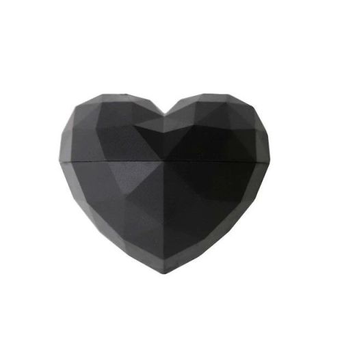 Rebel's Refinery Heart Lip Balm Black Wildberry, 7g